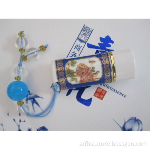 Lue and White Porcelain USB Flash Drive